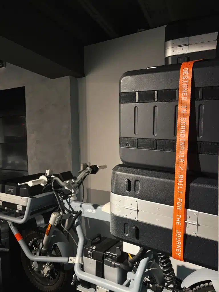 Close-up of DB Luggage display at Sevenstore