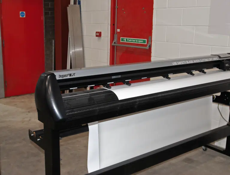 Jaguar 1600 vinyl plotter