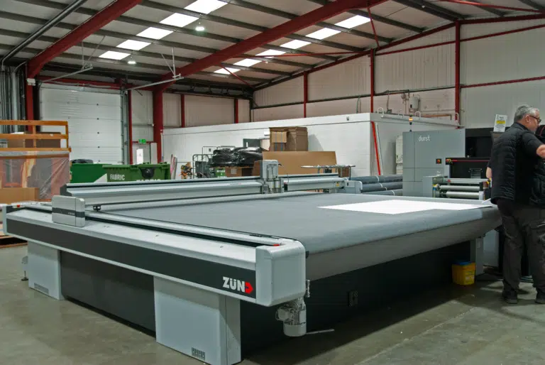 Zund G3 XL 3200 cutter
